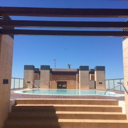 Gatu Premium Racimo, Terraza, Piscina, Aire Ac, Wifi Y Parking " Preferente Mayores De 25 Anos Y Familias " El Puerto de Santa Maria Exterior photo
